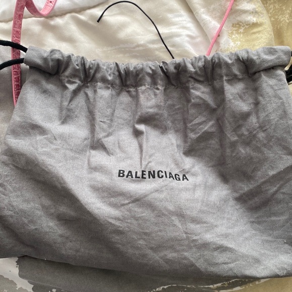 Balenciaga crossbody - Picture 3 of 5